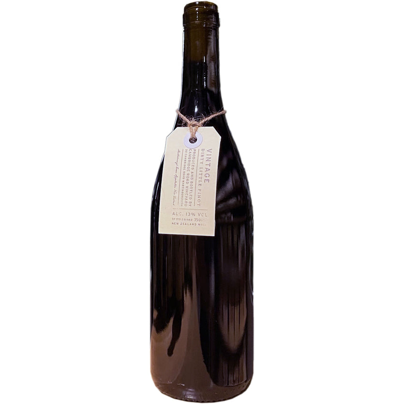 Cambridge Road / Dirty Little Pinot Noir 2015