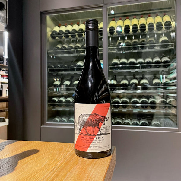 Hermit Ram / Whole Bunch Pinot Noir 2016 – Cellar Door Aoyama